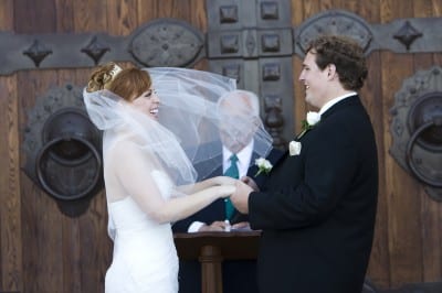 it was windy on wedding day