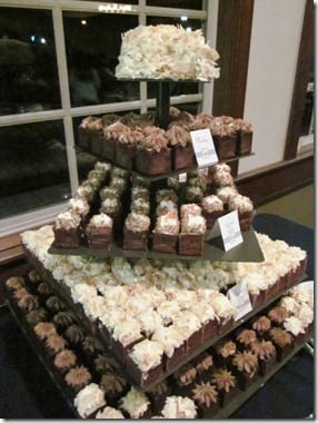 tiered cupcake wedding