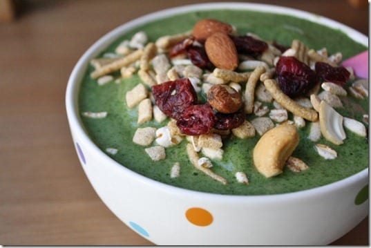 green smoothie with trail mix