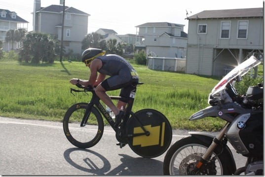 lance armstrong on bike