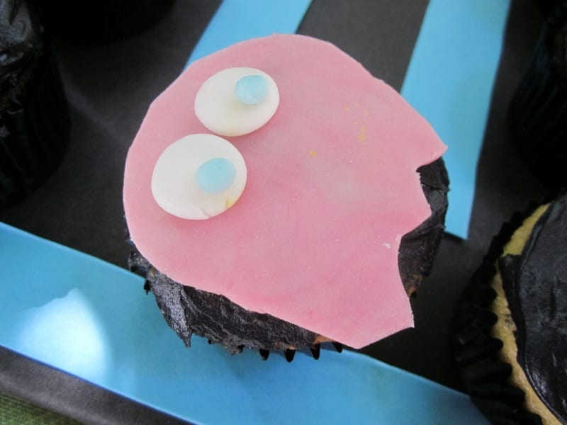 pacman cupcake