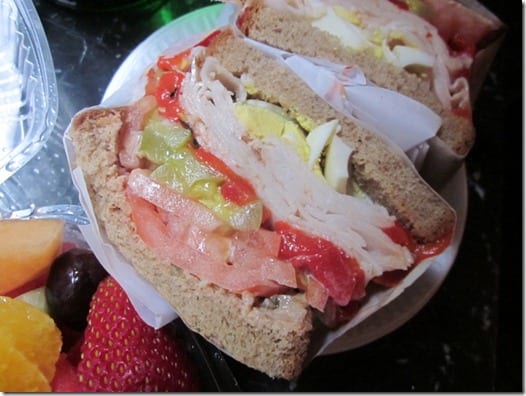 turkey sandwich with egg