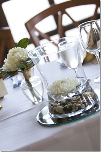 simple wedding centerpiece