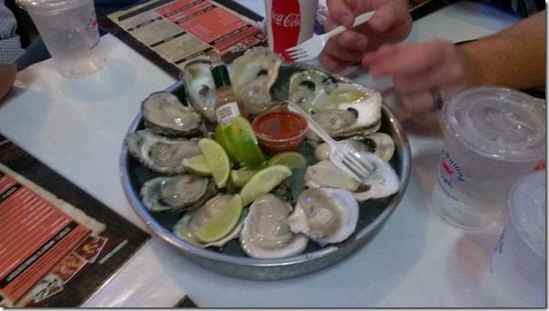 raw oysters from the boiling crab (800x450)