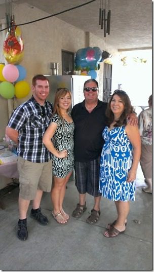 my familia at baby shower (287x510)