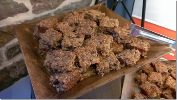 banana oat bars (800x450)