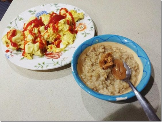 oatmeal with peanut butter and eggs (668x501)