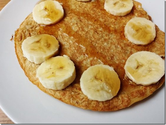 easy oatmeal pancake with two ingredients (800x600)