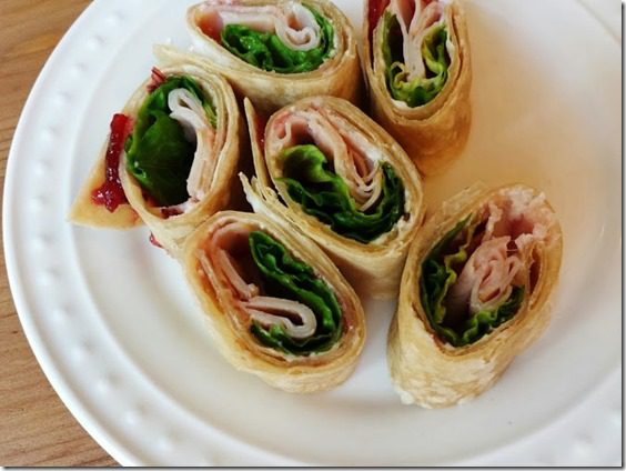 healthy turkey cream cheese wrap appetizer (669x502)