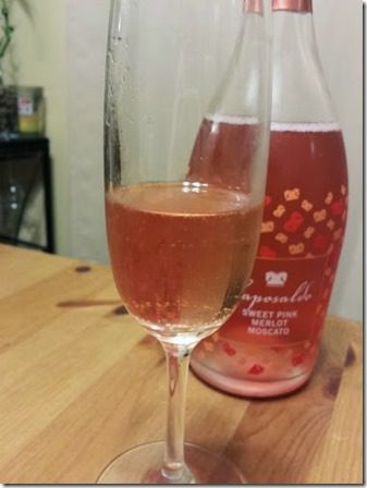 sweet pink wine (376x502)