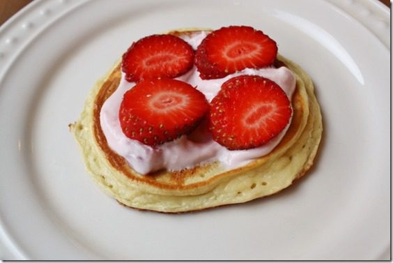 strawberry shortcake protien pancakes recipe gluten free