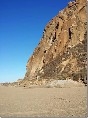 morro bay rock up close travel blog (376x502)