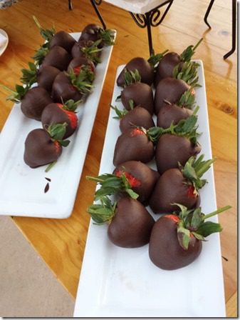 chocolate covered strawberries (600x800)