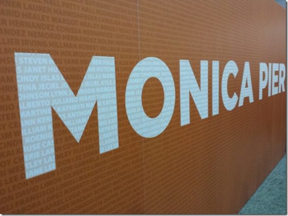 monica on sign (800x600)