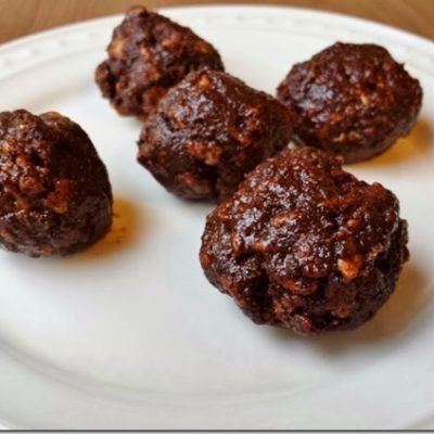 No Bake Chocolate Cookie Balls Recipe