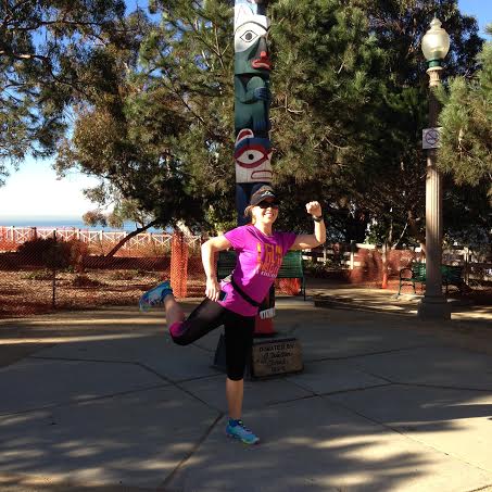 rer running pose in santa monica