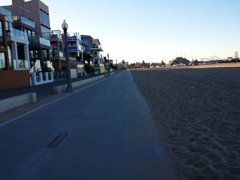 santa monica walk (800x600)