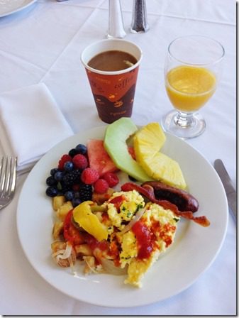 strawberry farm terry berry tour breakfast CA (600x800)