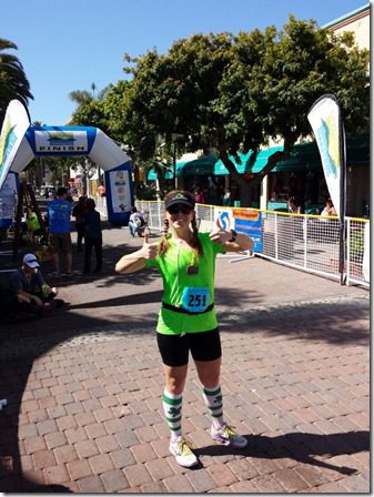 thumbs up catalina marathon (600x800)