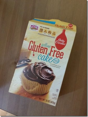 gluten free yellow cake (800x600)