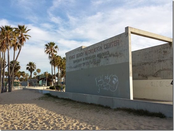 running in venice beach (800x600)