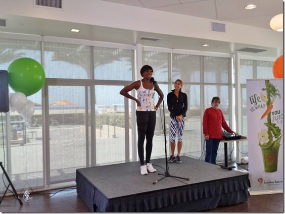 venus williams jamba juice fitness event (800x600)