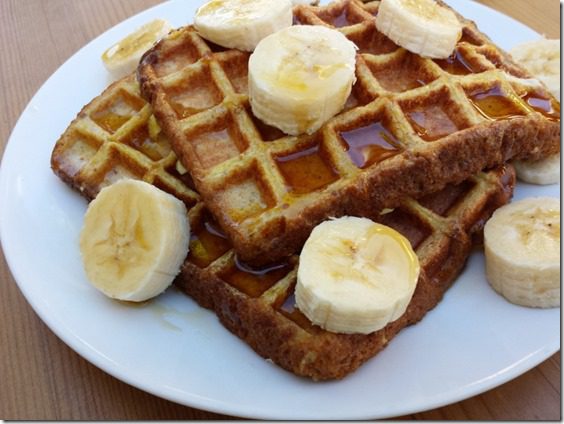 whole grain french toast waffles (800x600)