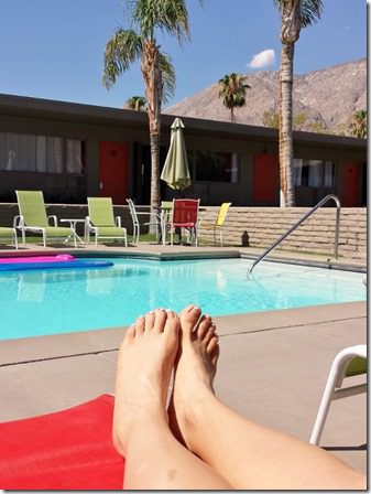 palm springs groupon hotel (600x800)