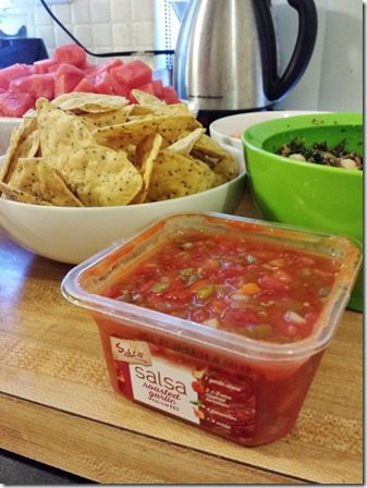 sabra salsa party (600x800)