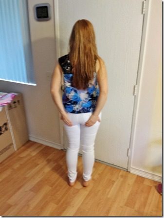 why girls with big butts dont wear white jeans (600x800) (600x800)