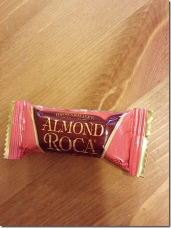 almond roca disneyland 10k (800x600)