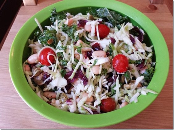 favorite salad vegetarian (800x600)