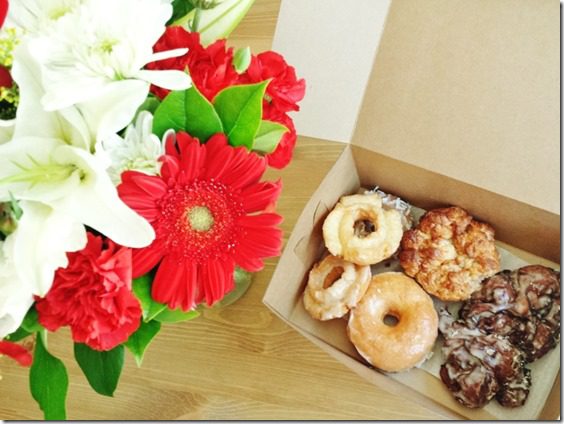 flowers and donuts (800x600)