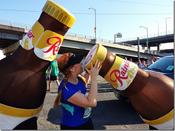 hood to coast runnersworld belvita team 13 (800x600)