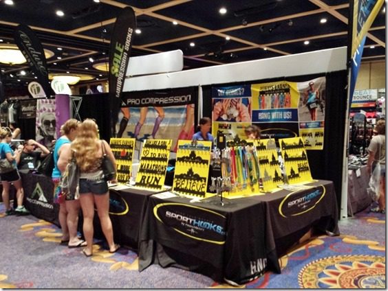 sporthooks booth (800x600)