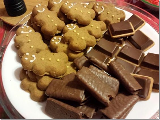 gingerbread cookies (668x501)