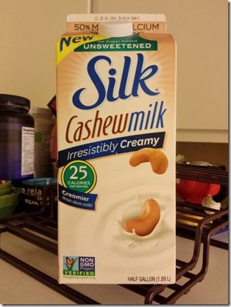 cashew milk (600x800)