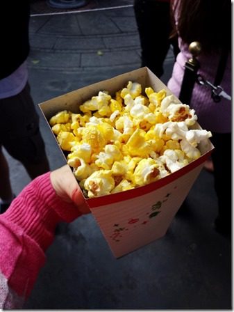 popcorn at disney (600x800)