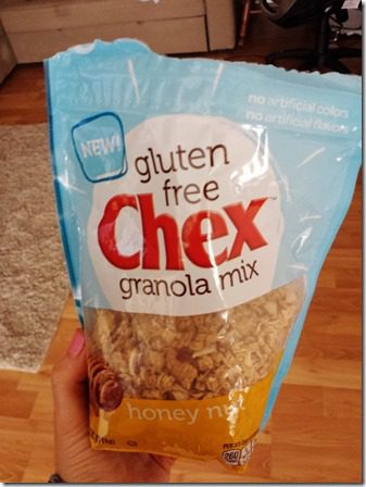 friday favorites granola (600x800)