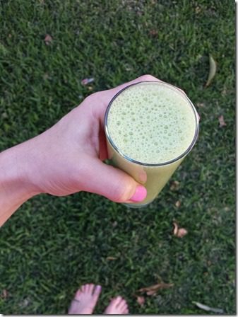 green smoothie with pineapple recipe (600x800)