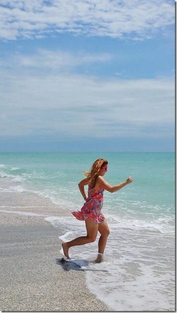 running into the water florida travel blog (450x800)