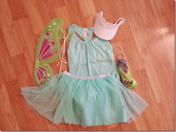 how to make a tinkerbell running costume disney race 1 (800x600)