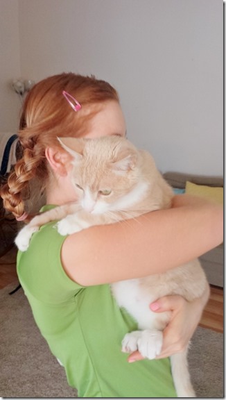 cat hugs (450x800)