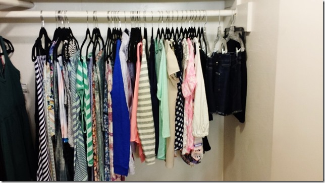 caspule wardrobe for summer (800x450)