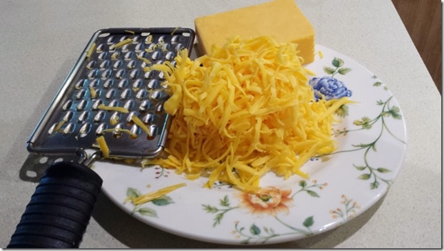 make a cheese taco shell at home (800x450)