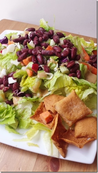 toufayan chips and salad (450x800)