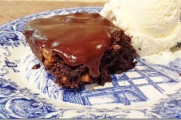 Dark Chocolate Sauce Recipe (Dairy Free) Dark Chocolate Sauce Recipe (Dairy Free)