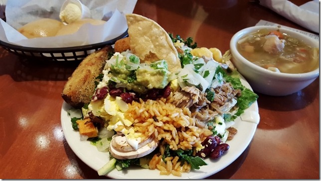 the biggest best salad in orange county (800x450)