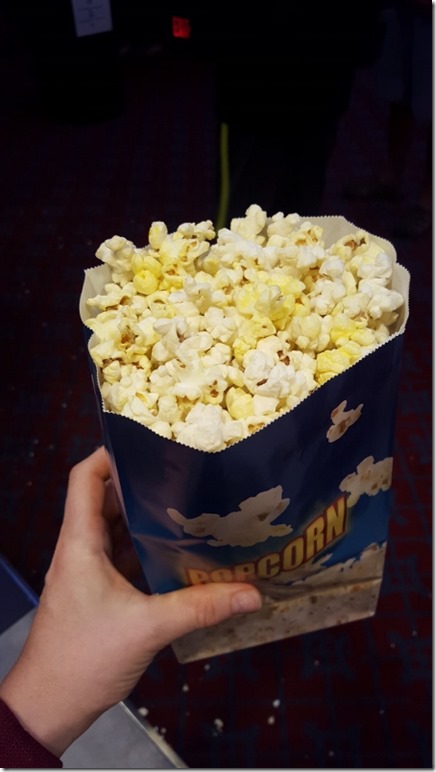 movie popcorn is the best (450x800)