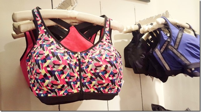 victorias secret sportsbra review blog 10 (800x450)